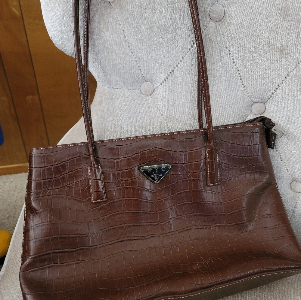 N.Y.C. Brown Shoulder Bag